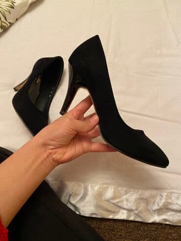 Туфли: Продаю обувь новые и не новые . Торг и примерка возможен размеры с 35 — 1