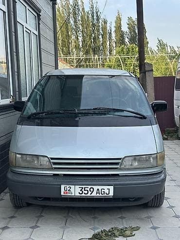 передвижные дома: Toyota Previa: 1993 г., Минивэн — 1