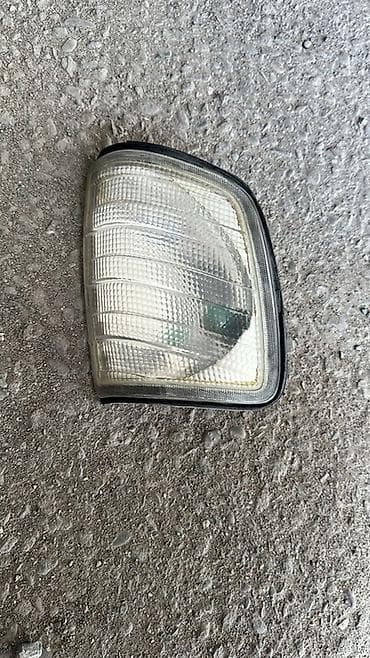 форсунка на мерс 124: Комплект поворотников Mercedes-Benz Оригинал — 4