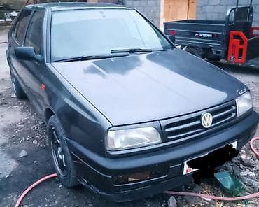 byd leopard 3: Volkswagen Vento: 1995 г., 1.8 л, Механика, Бензин, Седан — 4