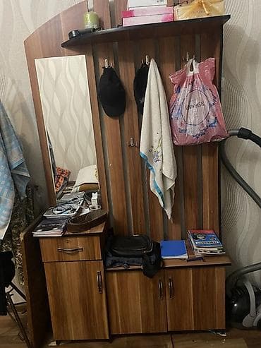 вешалки в коридор: Прихожая гарнитур из ЛДСП в тёплом древесном оттенке. Состав и — 1