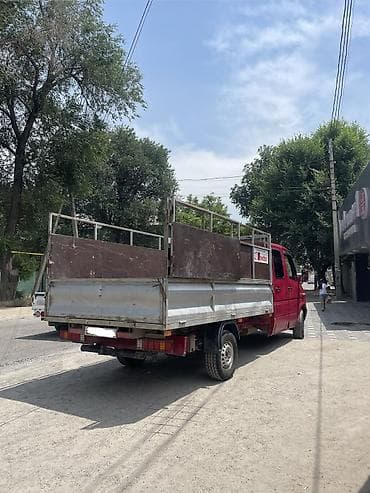 багаж: Грузовой бортовой автомобиль Mercedes-Benz Sprinter (двухрядная — 2