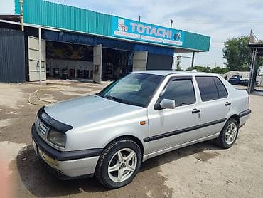 экран на венто: Volkswagen Vento: 1995 г., Автомат, Седан — 5