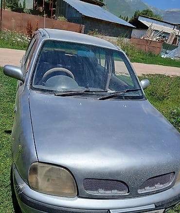 Nissan March: 2001 г., 1 л, Автомат, Бензин, Хэтчбэк