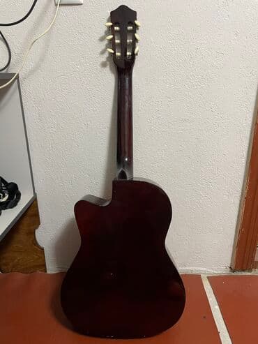 струны для классической гитары цена: Срочно!! Гитара Grape, классика Струны новые, три – нейлон Порожки — 3