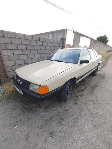Audi: Audi 100: 1988 г., 2.2 л — 1