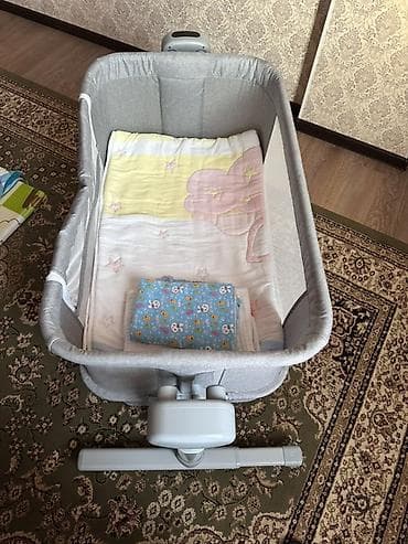 цена детского кресла: Детская приставная кроватка, С колесиками, цвет - Серый — 3