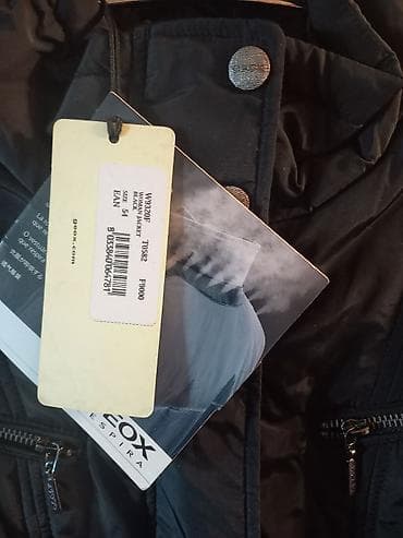 распродажа пуховиков: Продаеются куртки производство Италия 7 000 окончательно остались 42 — 1