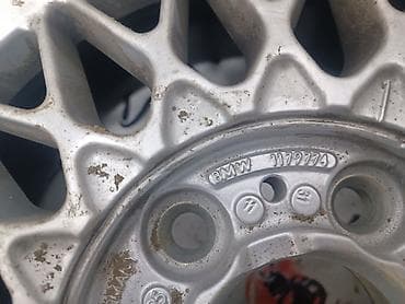 Колесо летнее PIRELLI P600 на литом диске Параметры: - Размер шины — 6