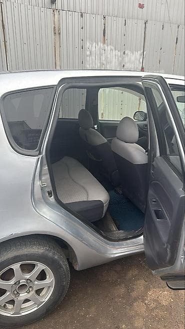 mini kuper: Mitsubishi Colt: 2003 г., Хэтчбэк — 6