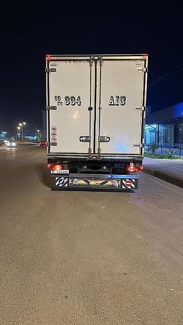мерседес 124 с: Mercedes-Benz : 2010 г., 6.4 л, Механика, Дизель — 3