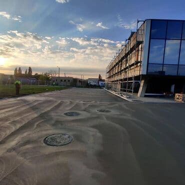 укладка бетона: Стяжка Бесплатная консультация Больше 6 лет опыта — 1