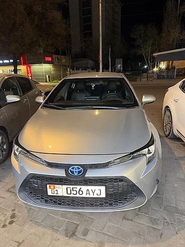 Транспорт: Toyota Levin: 2020 г., 1.8 л, Гибрид, Седан — 2