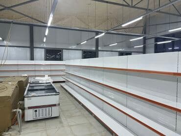 оборудование для магазина: Полки для магазина, стеллажи, торговое оборудование. Перфорированные — 4