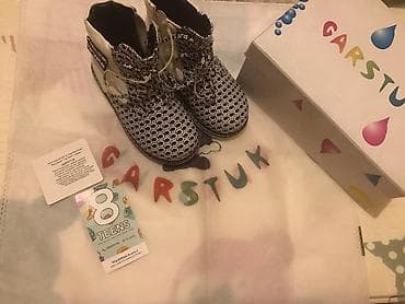 Бөбөктөр үчүн топтомдор: Ботинки абсолютно новые делали только фотосессию в них размер 25 — 1