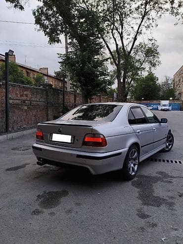 BMW 5 series: 2001 г., 2.5 л, Механика, Бензин, Седан