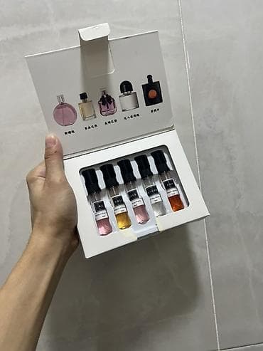 armani code: Набор мини-ароматов LAKAJOJO в подарочной коробке. Для мужчин и — 1