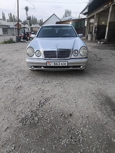Mercedes-Benz E-Class: 1995 г., 3.2 л, Механика, Газ, Седан