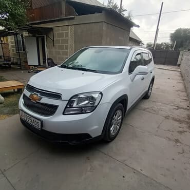 срочно продам авто в связи с переездом: Chevrolet Orlando: 2017 г., 2 л, Автомат, Газ, Универсал — 1