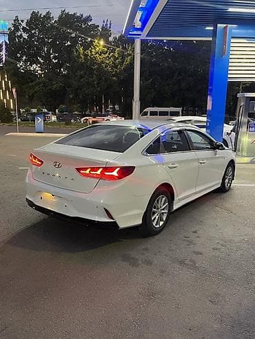 юиз: Hyundai Sonata: 2020 г., 2 л, Автомат, Газ, Седан — 3