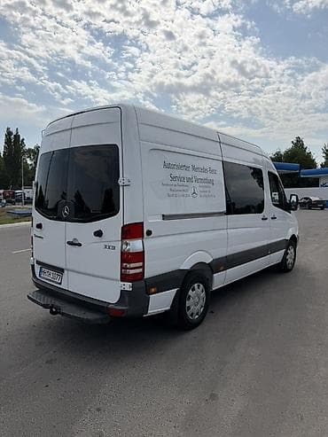 Mercedes-Benz Спринтер: 2008 г., 2.2 л, Механика, Дизель, Бус — 6