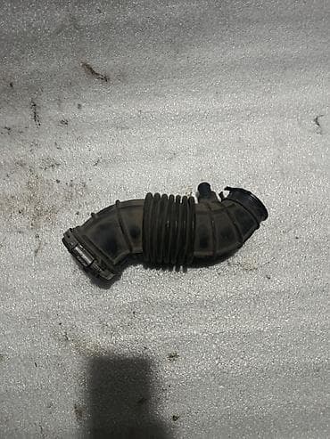 боковое: Патрубок Kia 2016 г., Оригинал — 2