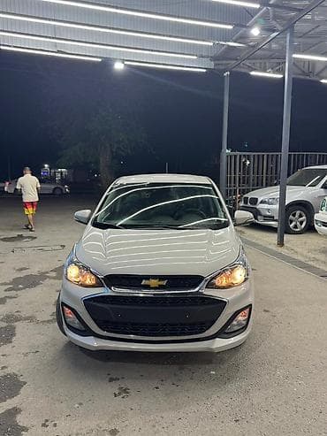 chevrolet cobilt: Chevrolet Spark: 2020 г., 1 л, Вариатор — 3
