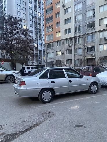 мега авто: Daewoo Nexia: 2010 г., 1.6 л, Механика, Бензин, Седан — 4