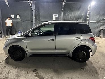 Транспорт: Toyota Ist: 2004 г., 1.5 л, Автомат, Бензин, Хэтчбэк — 3