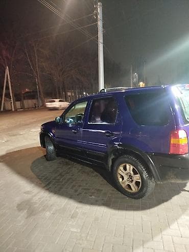 dodge caravan: Ford Escape: 2003 г., Бензин, Кроссовер — 3