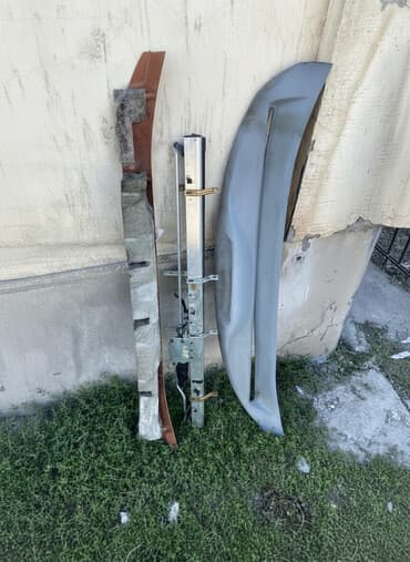 декоративные панели: Обшивка стоек Mercedes-Benz Б/у — 1