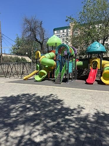 Кыймылсыз мүлк: 2 бөлмө, Менчик ээси, Чогуу жашоосу жок, Толугу менен эмереги бар — 1
