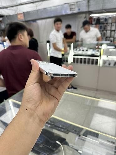 eos r: Huawei Pura 70, Б/у, 256 ГБ, цвет - Белый, 1 SIM, 2 SIM — 3