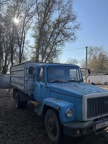 Транспорт: ГАЗ : 1994 г., Кол менен иштөөчү, Бензин, Пикап — 3