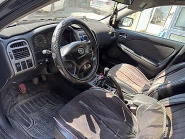 Продажа авто: Toyota Avensis: 2002 г., 2 л, Механика, Дизель, Универсал — 5