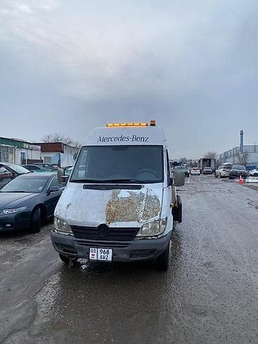 r18 mersedes: Эвакуатор, Mercedes-Benz, Ломаная — 4