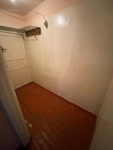 комната каджи сай: 2 комнаты, 40 м², 104 серия, 3 этаж, Старый ремонт — 5