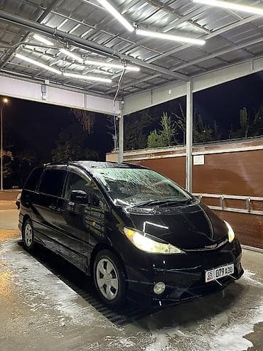 Toyota Estima: 2002 г., 2.4 л, Автомат, Газ, Минивэн