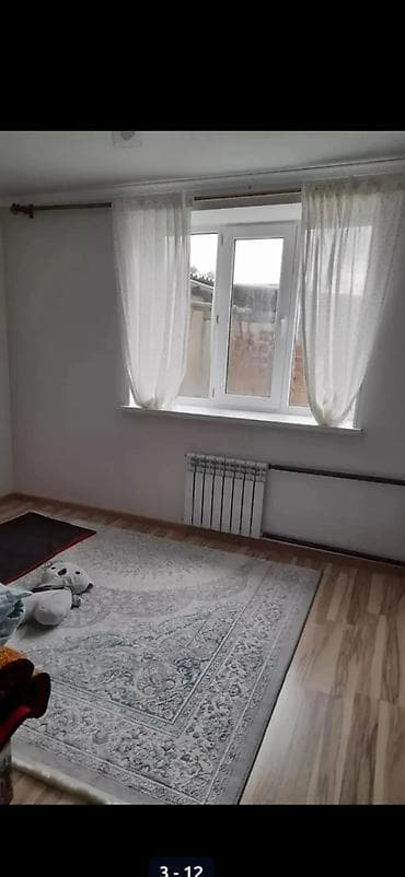 Үйлөрдү ижарага берүү: 65 м², 3 бөлмө, Забор, тосулган — 6