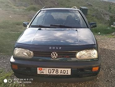 Volkswagen Golf Variant: 1995 г., 1.8 л, Механика, Бензин, Универсал