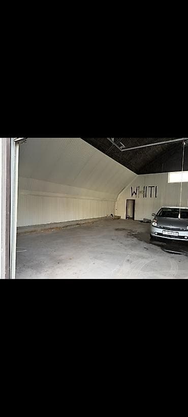 сто сдаю: Район Политеха, Водопроводная Сдается помещение ангарного типа — 3