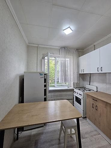 продажа кофейни: 1 комната, 40 м², 104 серия, 1 этаж, Косметический ремонт — 5