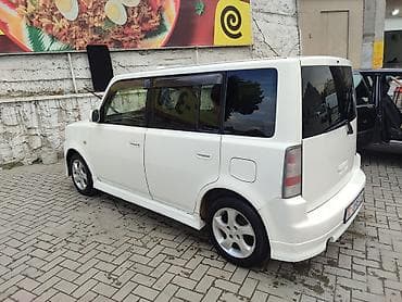 byd tang ev: Toyota bB: 2002 г., 1.5 л, Минивэн — 5