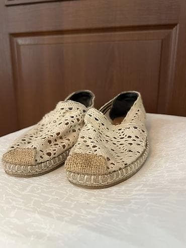 toms: Ажурные женские эспадрильи/слипоны бежевого цвета. - Верх: вязаное — 1