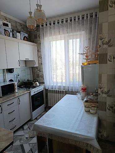 бостери комнаты: 3 бөлмө, 64 м², 105-серия, 3 кабат — 5