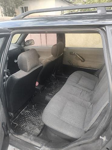 go park: Volkswagen Passat: 1989 г., 1.8 л, Механика, Бензин, Универсал — 6