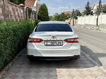 экран саната: Toyota Camry: 2018 г., 2.5 л, Автомат, Бензин, Седан — 8