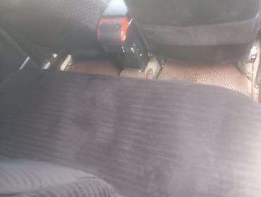 mazda 323 2003: Volkswagen Vento: 1994 г., 1.8 л, Механика, Бензин, Седан — 1