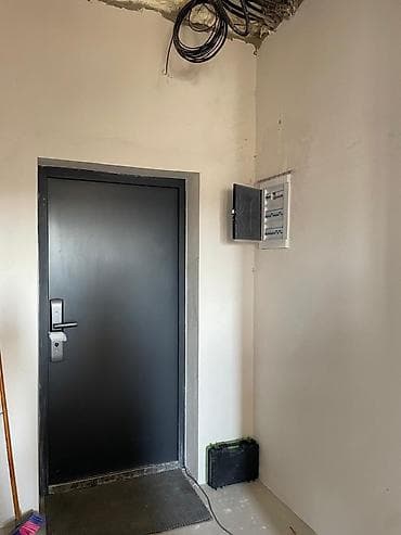 продаю дом дордой 1: Район: Рухий Мурас-2 Продаётся одноэтажный дом ПСО: - Площадь: 90 м² — 7