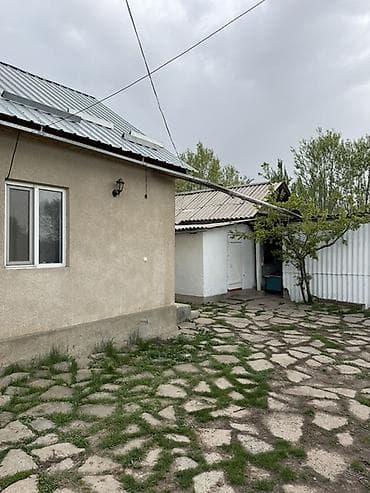 участок карпинка: Продаётся участок с хоз двором в городе Каракол, улица Масанчы, свет — 6